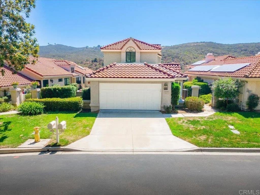 Photo of 29142 Laurel Valley Drive, Vista, CA 92084 (MLS # NDP2606991)