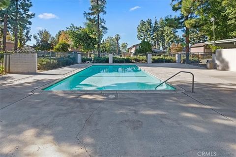 Tiny photo for 4807 Jackson St #D, Riverside, CA 92503 (MLS # SW25274539)