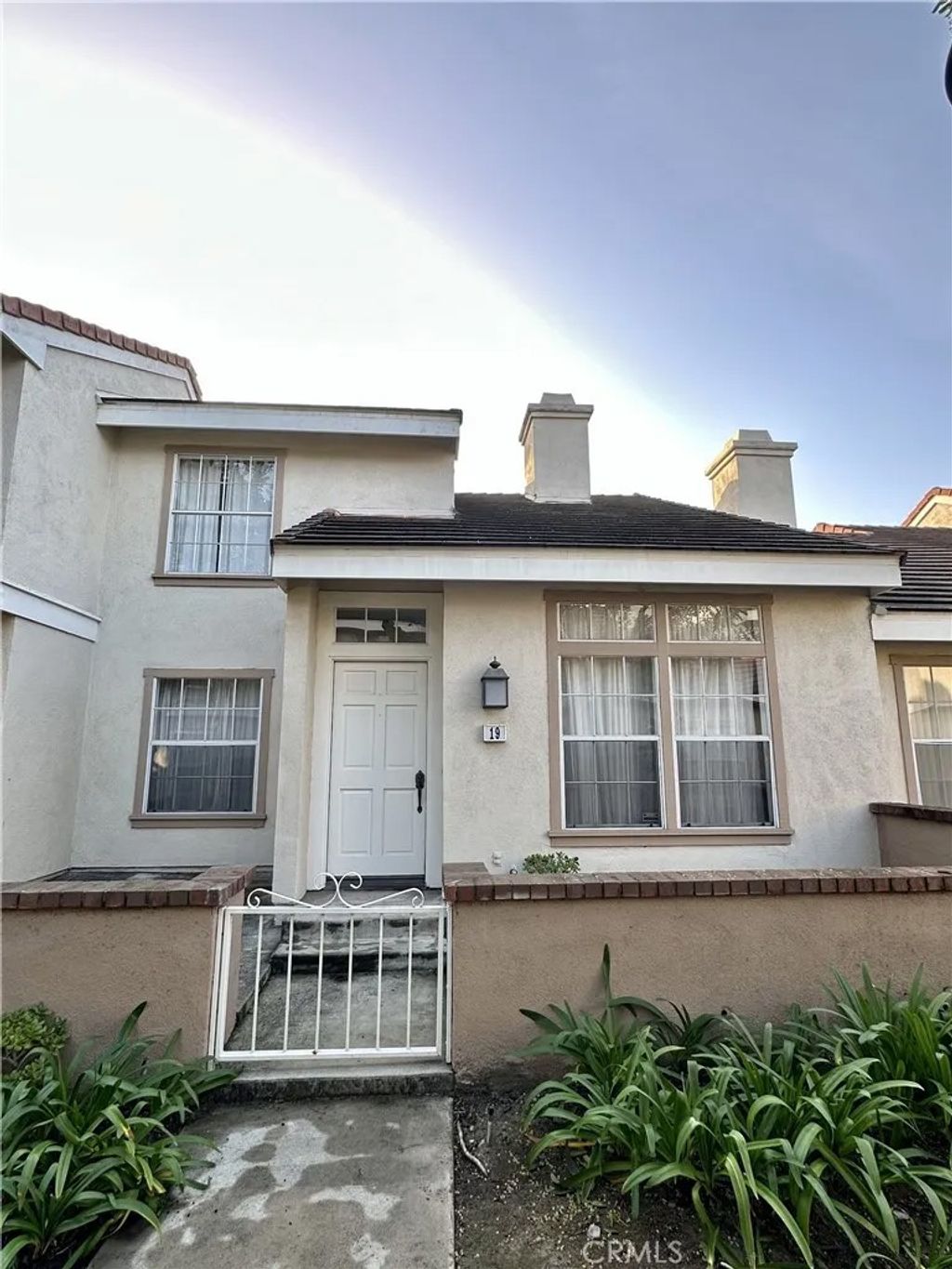 Photo of 19 Dartmouth, Irvine, CA 92612 (MLS # OC25278357)