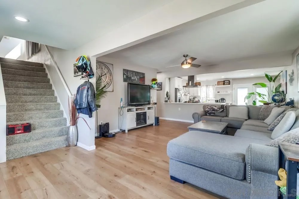 9745 Saint George St