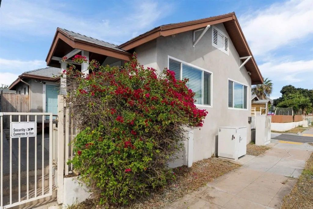 Photo of 2520 L Street, San Diego, CA 92102 (MLS # PTP2600853)
