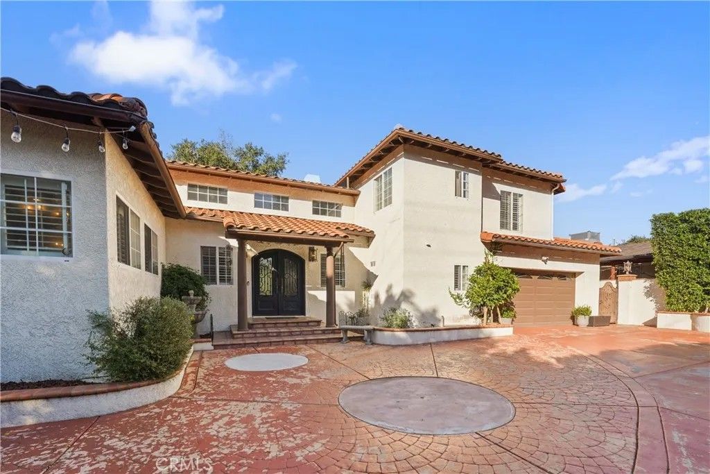 Photo of 539 W Gladstone St, San Dimas, CA 91773 (MLS # RS26023377)