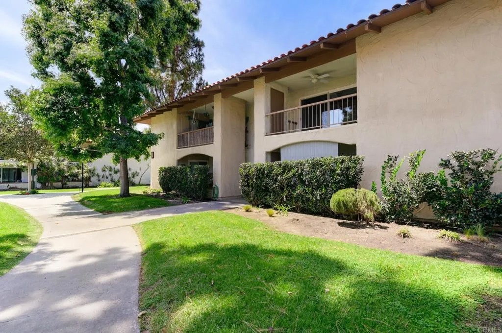 6049 Rancho Mission Rd 201