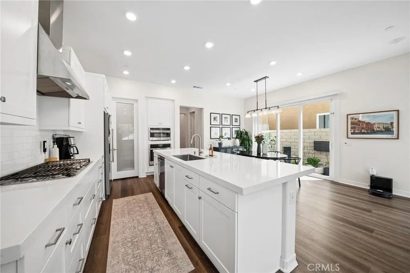 27262 Narrowleaf Willow Lane
