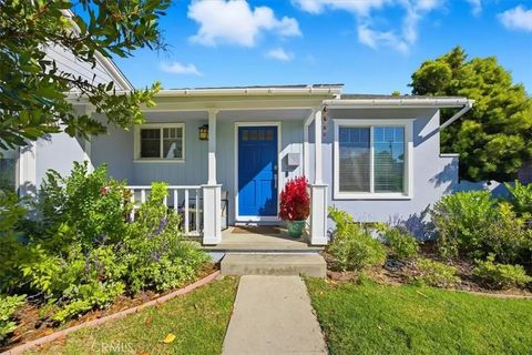 Tiny photo for 20034 Grevillea Avenue, Torrance, CA 90503 (MLS # SB25245071)