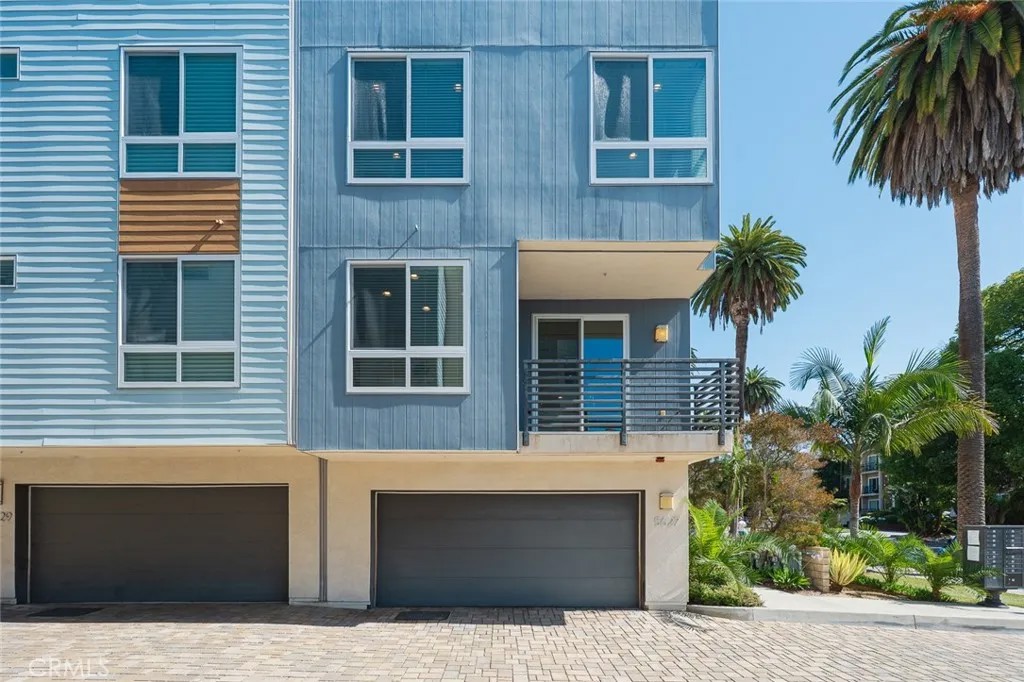 5627 W Observation Lane