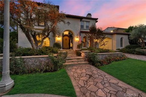 Photo of 2508 Platt Place, Tustin, CA 92782 (MLS # PW25251309)