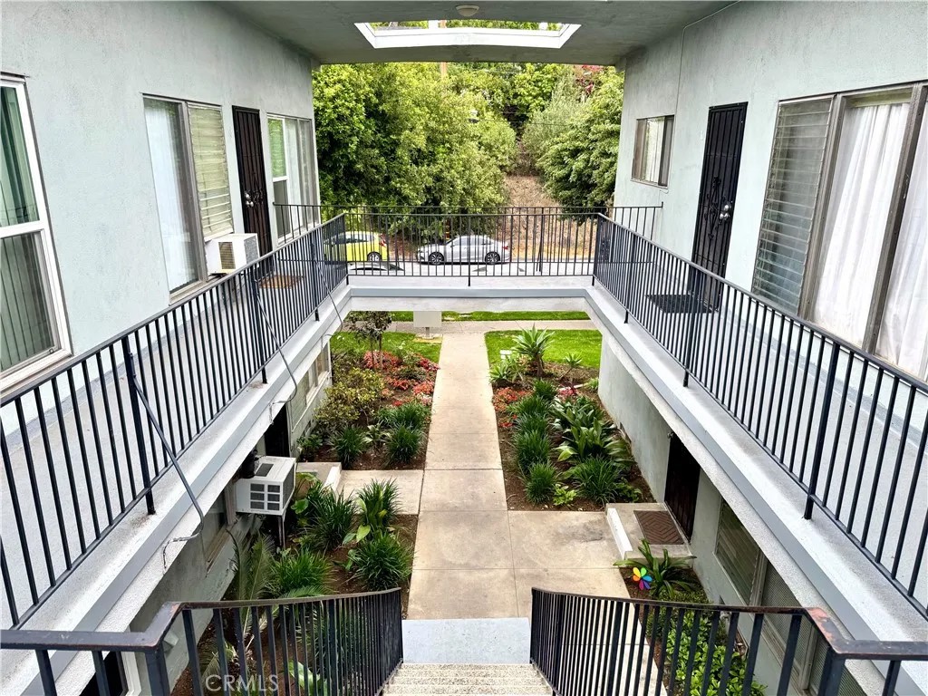 136 W Union Avenue