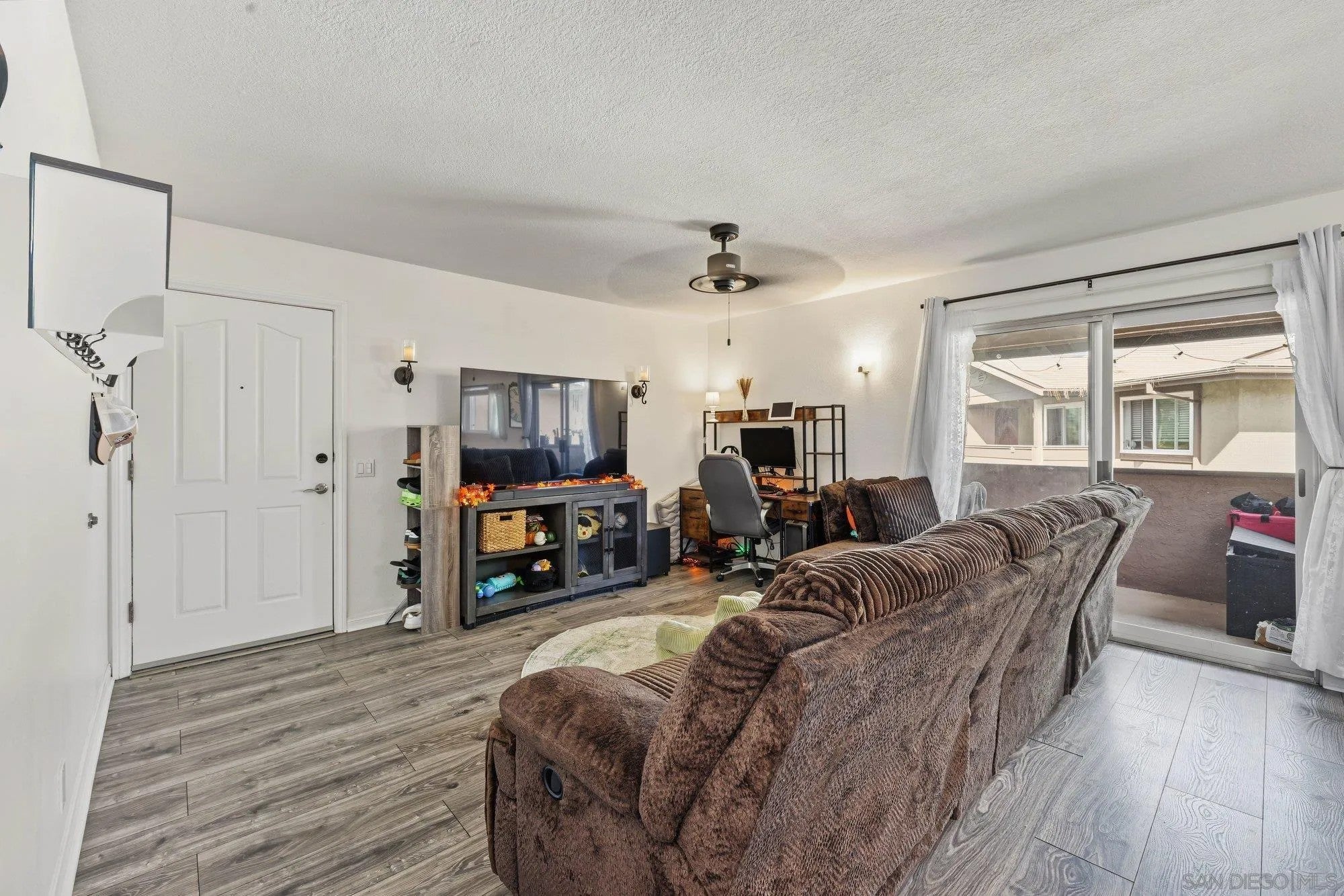 514 Calle Montecito 78