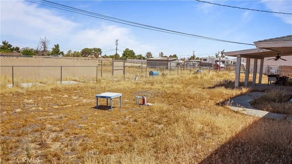 Photo of 13814 Kiowa RD, Apple Valley, CA 92307 (MLS # CV26098236)