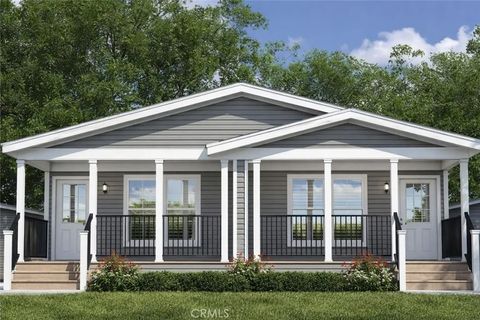 43823 D Hemet CA 92544