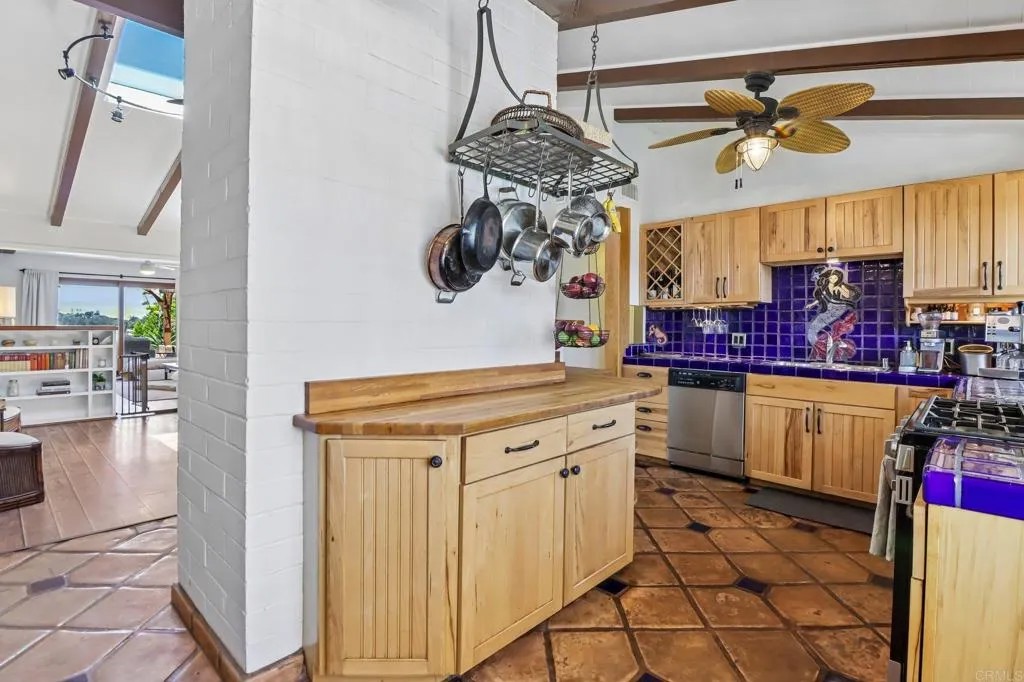410 Santa Clara Drive