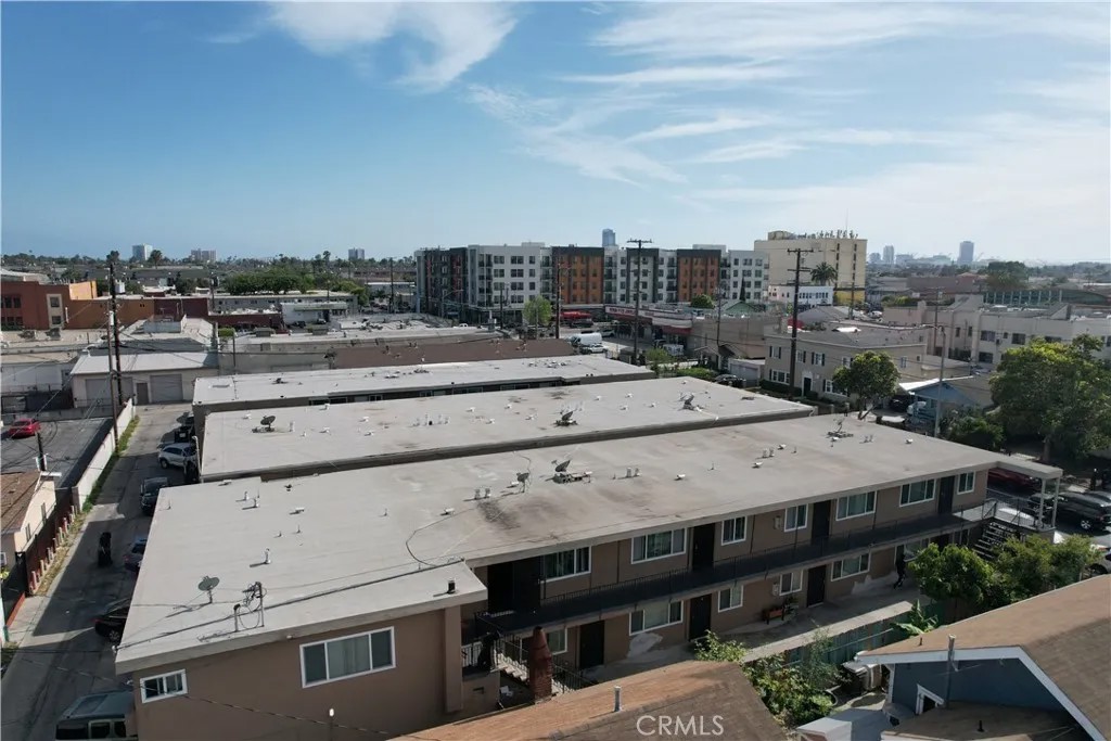 1334 Walnut Avenue