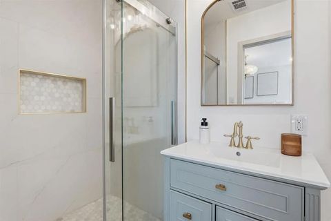 Tiny photo for 801 E 4th Ave, Escondido, CA 92025 (MLS # PTP2508168)