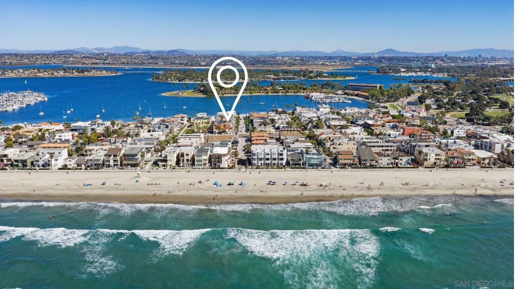 Photo of 810 Santa Barbara Pl, San Diego, CA 92109 (MLS # 260025252)