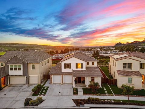 894 Camino Cantera Chula Vista CA 91913