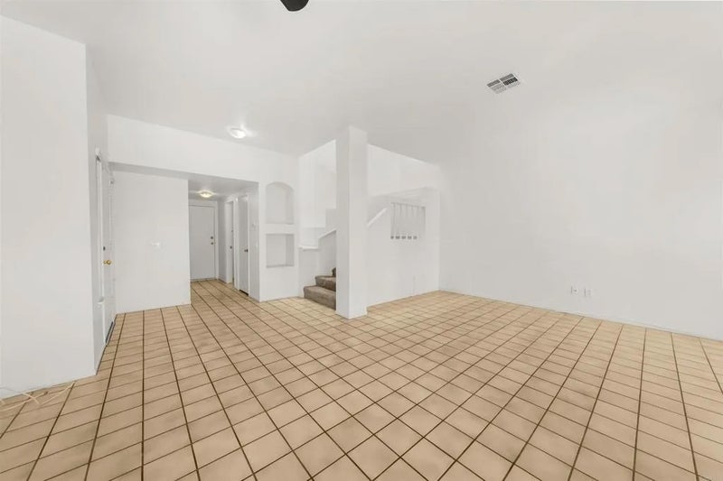 12069 Calle De Medio 108