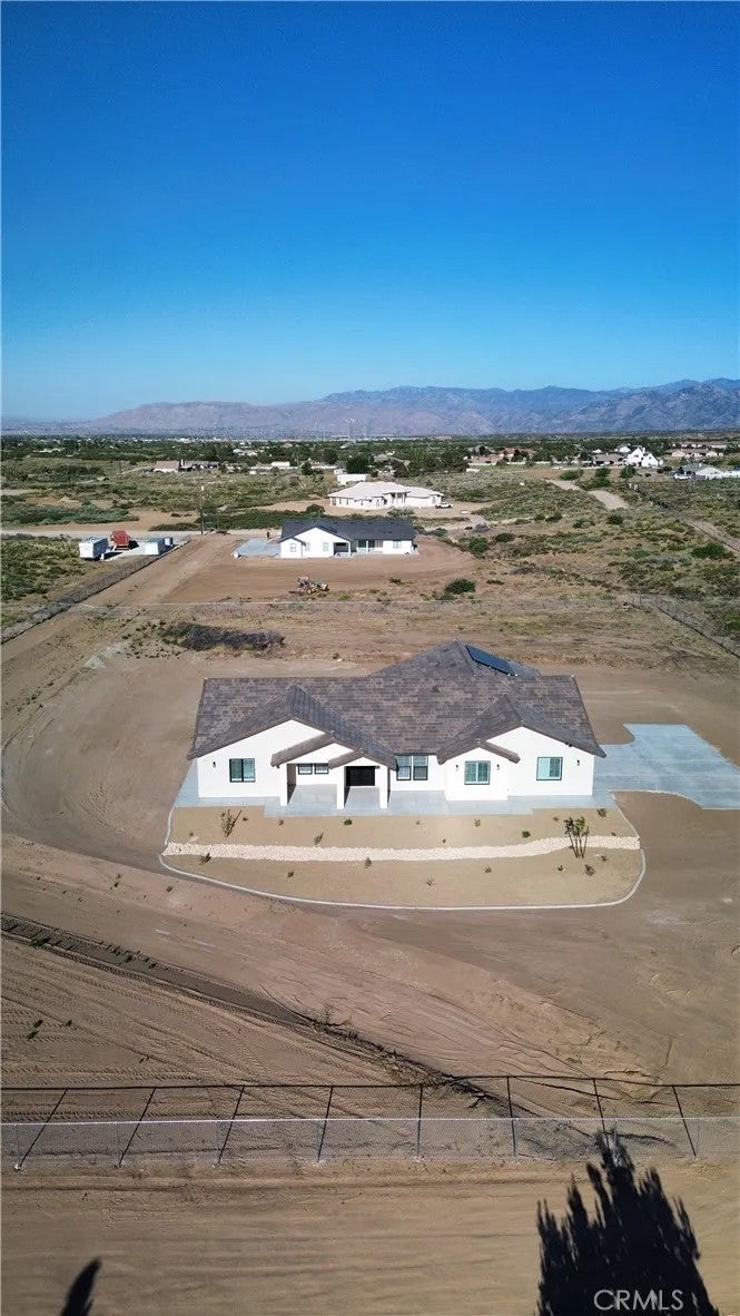 6221 Merced