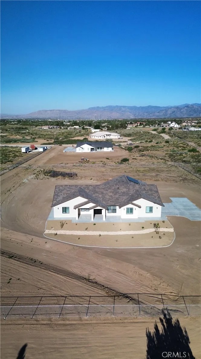 6221 Merced