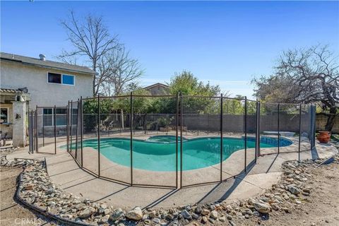 Tiny photo for 795 Marlboro Ct, Claremont, CA 91711 (MLS # CV25240201)