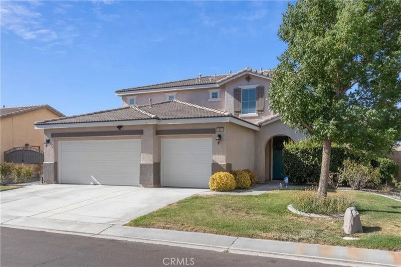 8823 Mora Court