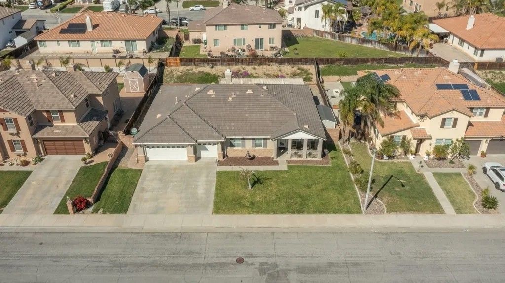 Photo of 28696 Belmont Park Way, Moreno Valley, CA 92555 (MLS # IV26048385)