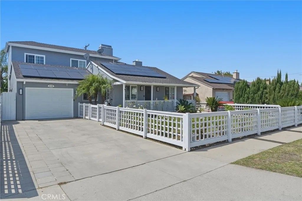 Photo of 3132 W 152nd Street, Gardena, CA 90249 (MLS # SB26101049)