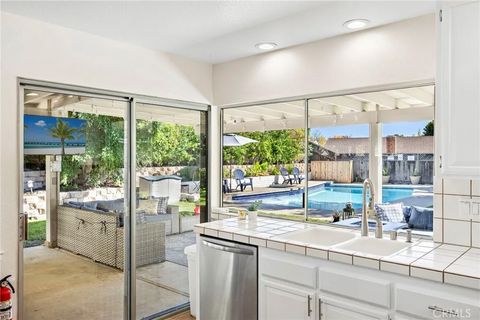Tiny photo for 26591 Montecito Ln, Mission Viejo, CA 92691 (MLS # OC25251279)