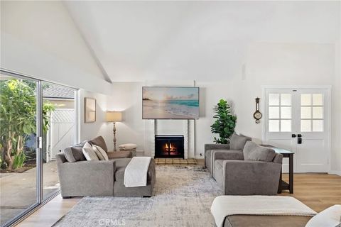 Tiny photo for 26591 Montecito Ln, Mission Viejo, CA 92691 (MLS # OC25251279)