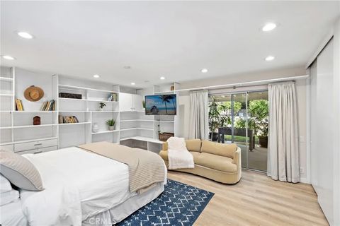 Tiny photo for 26591 Montecito Ln, Mission Viejo, CA 92691 (MLS # OC25251279)