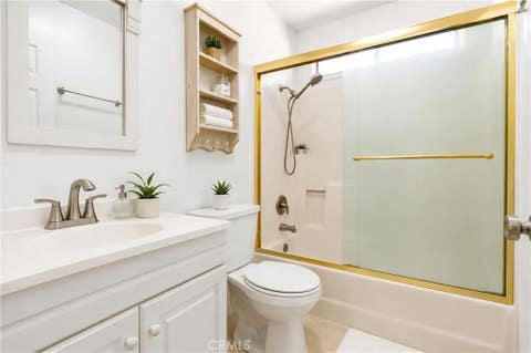 Tiny photo for 122 E Merrill AVE, Rialto, CA 92376 (MLS # IG26154136)