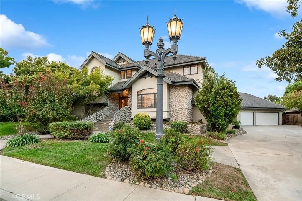 Photo of 3735 W Woodside Ave, Visalia, CA 93291 (MLS # PI26017664)