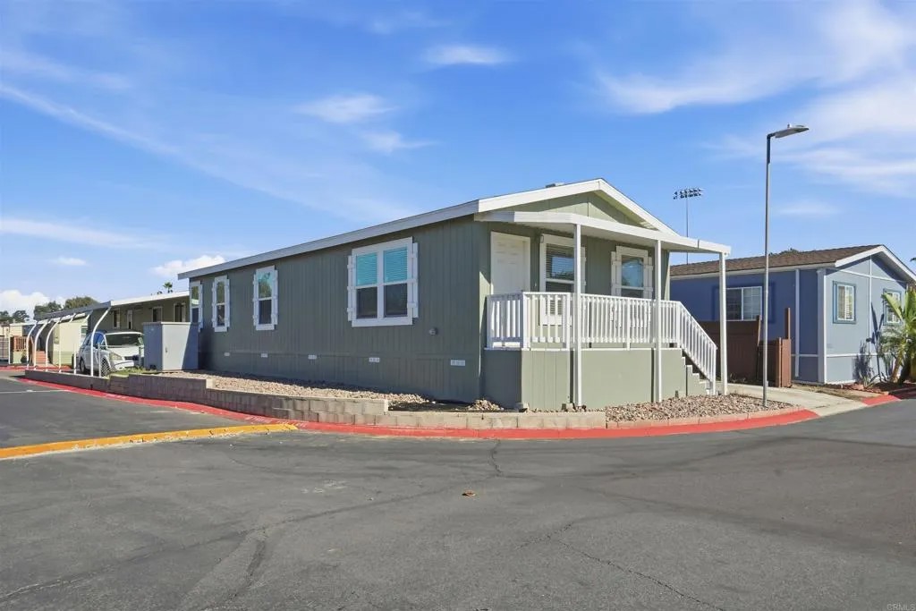 3890 Sipes 18