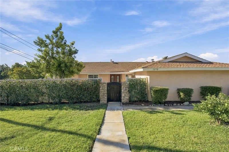 1270 W 25th Street
