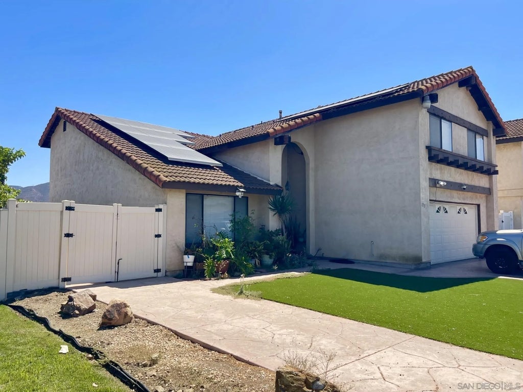 Photo of 173 Via Tapia, Spring Valley, CA 91977 (MLS # 260022088)