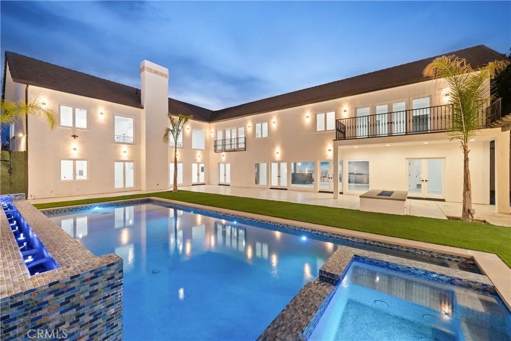 5965 Nora Lynn Drive
