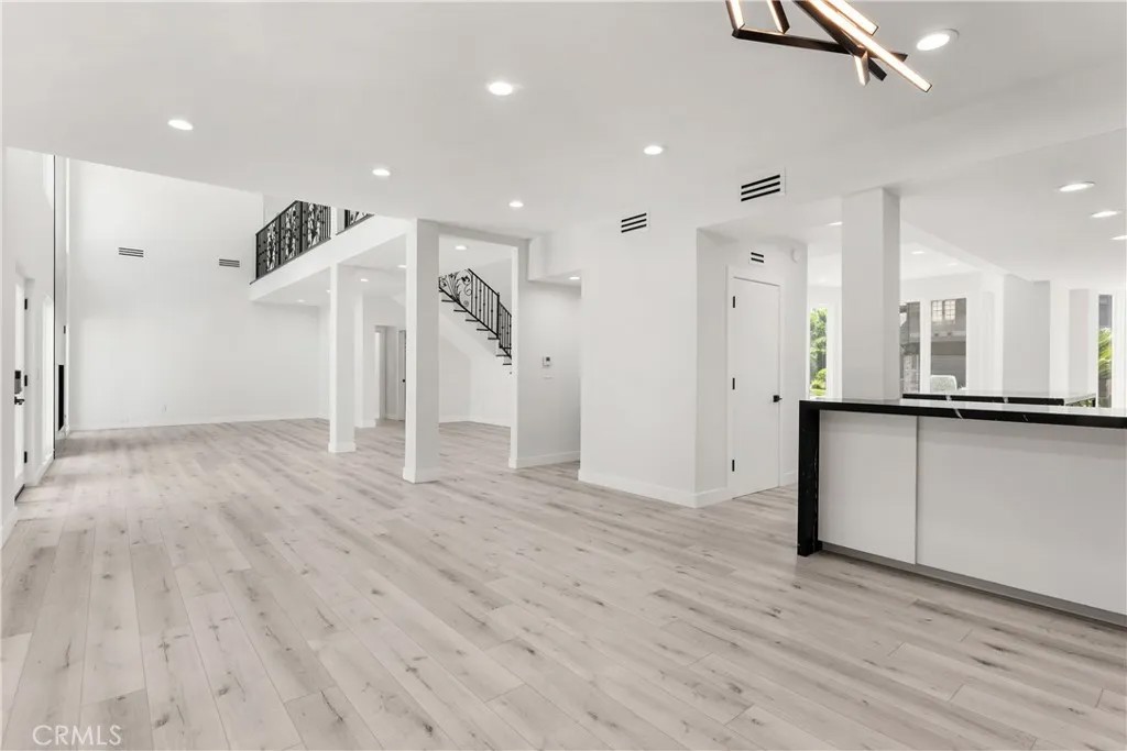 5965 Nora Lynn Drive