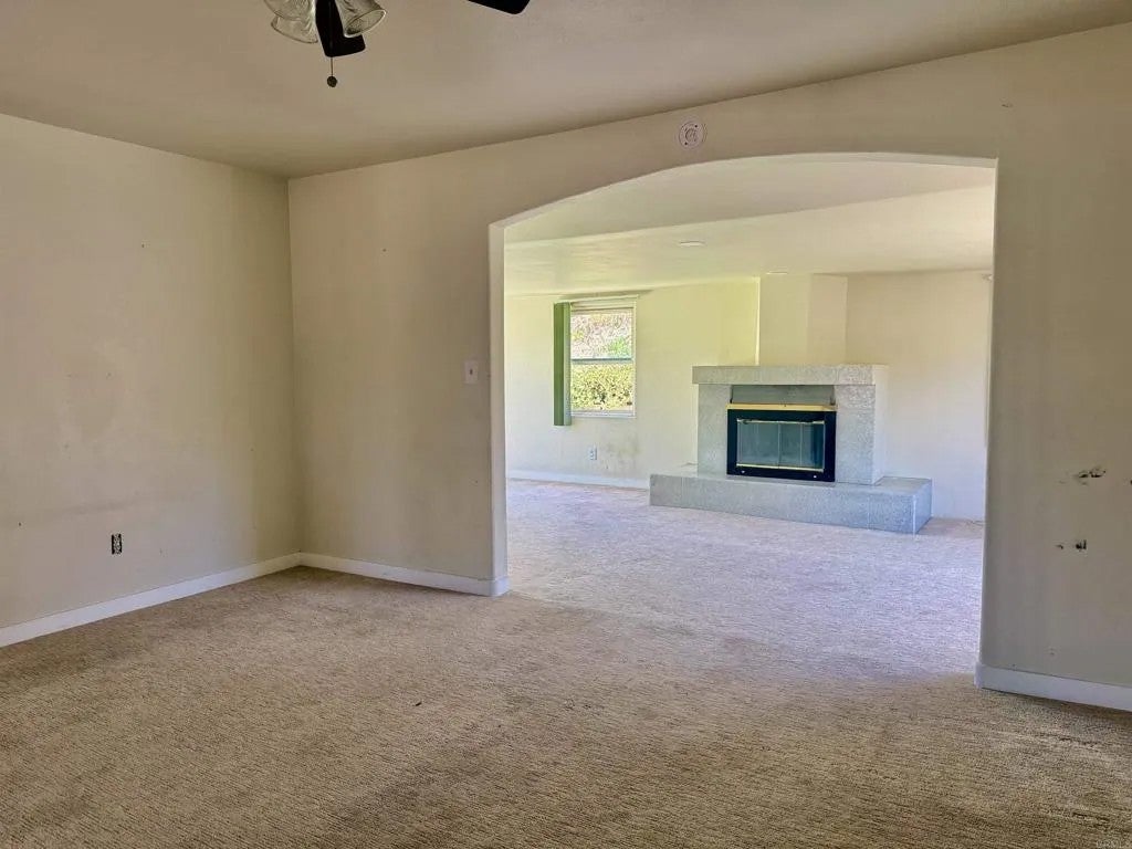 7109 Peter Pan Ave