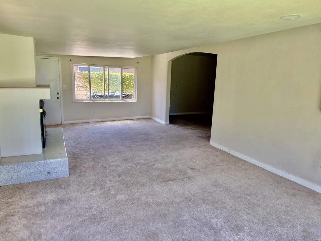 7109 Peter Pan Ave