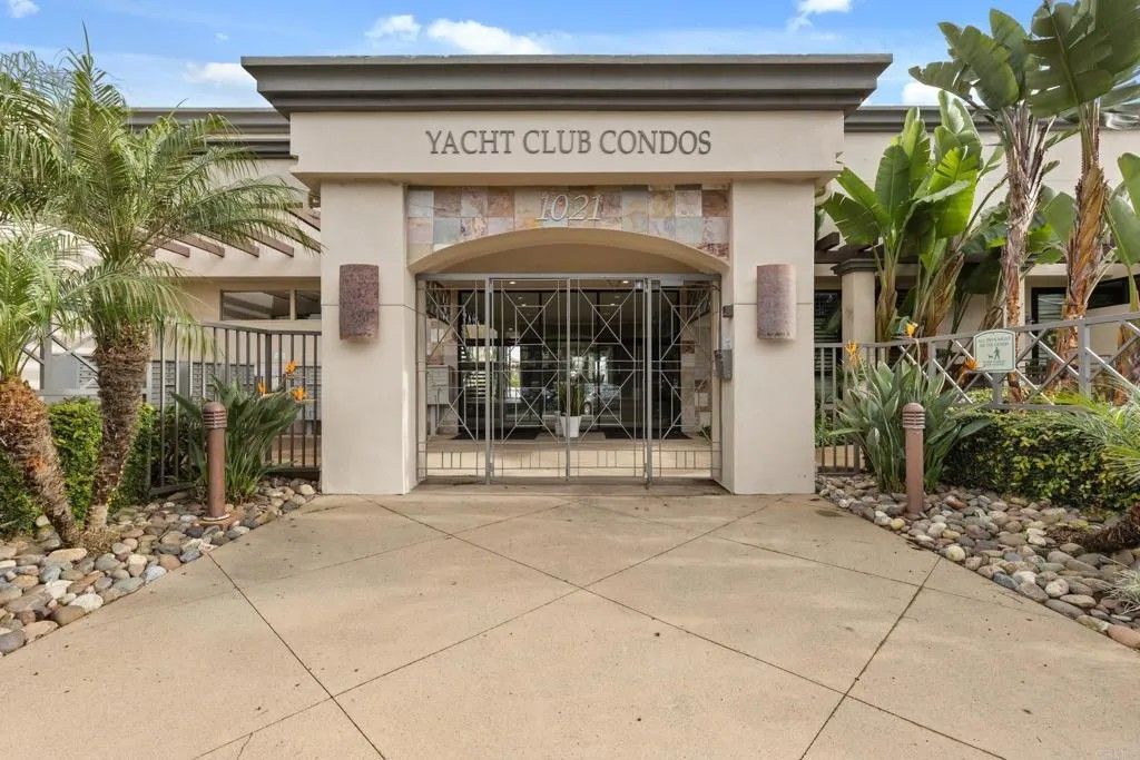 Photo of 1021 Scott Street #122, San Diego, CA 92106 (MLS # PTP2600289)