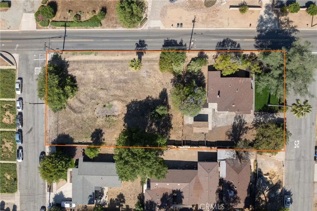 9309 Lomita Drive