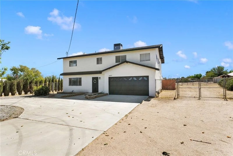 14637 Sequoia