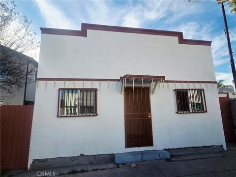 6605 West Inglewood CA 90302