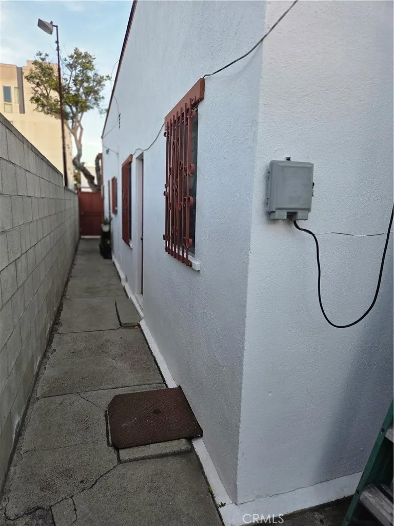 6605 West