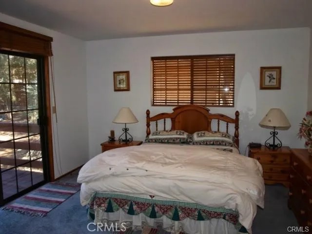 15417 Acacia
