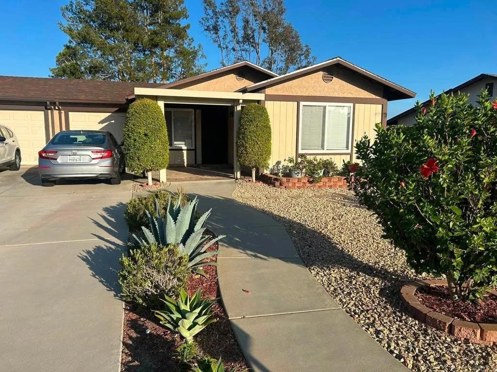 Photo of 1404 Highridge DR, Oceanside, CA 92056 (MLS # NDP2607184)