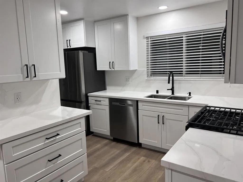 Photo of 1404 Highridge DR, Oceanside, CA 92056 (MLS # NDP2607184)