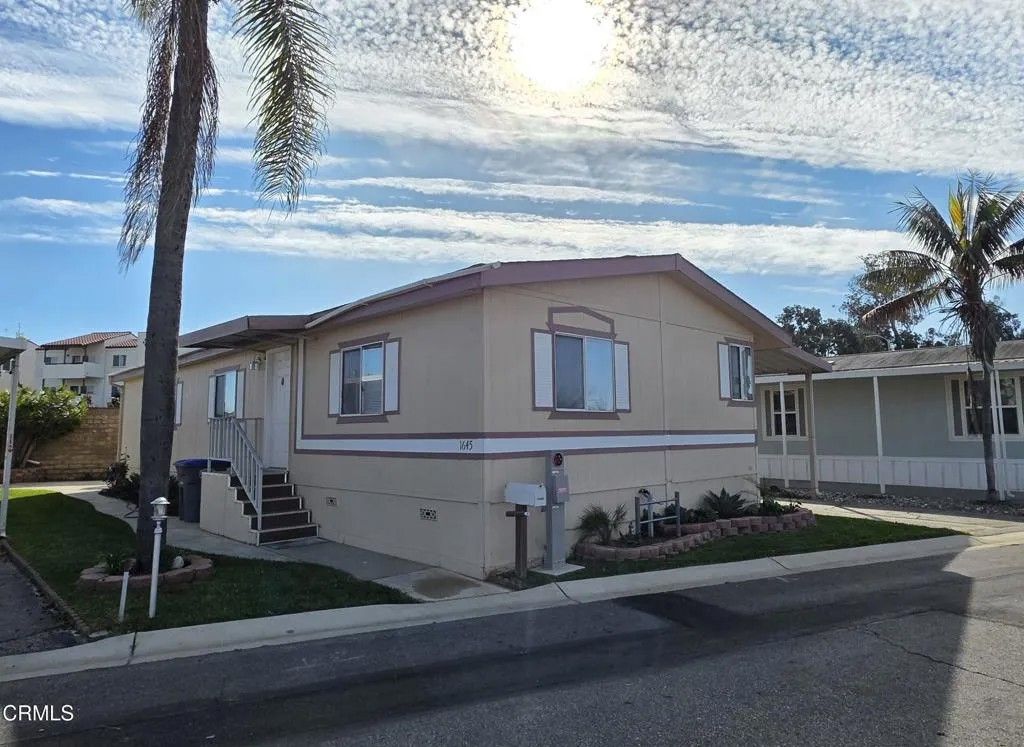Photo of 1645 Lime Ave #91, Oxnard, CA 93033 (MLS # V1-33679)