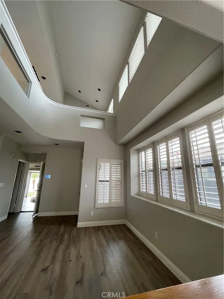 2117 San Antonio