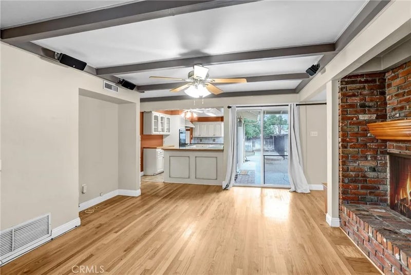 4450 Beechwood